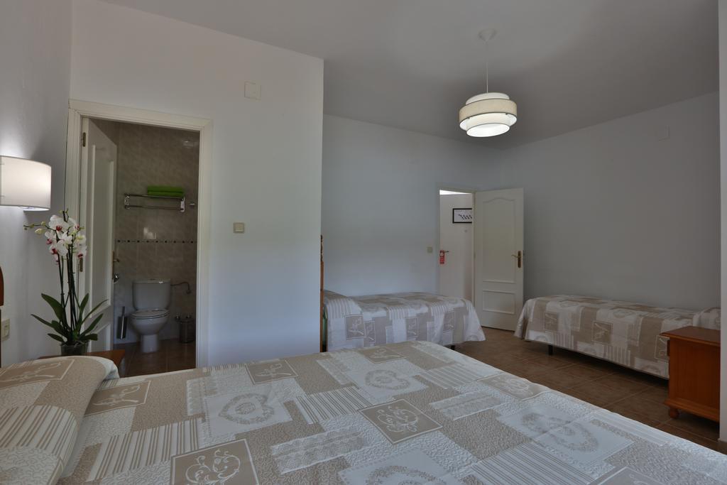 Apartamentos El Madronal Coto Rios Exterior photo