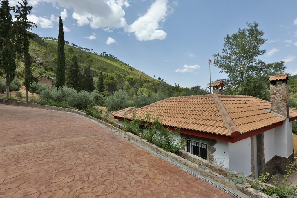 Apartamentos El Madronal Coto Rios Exterior photo